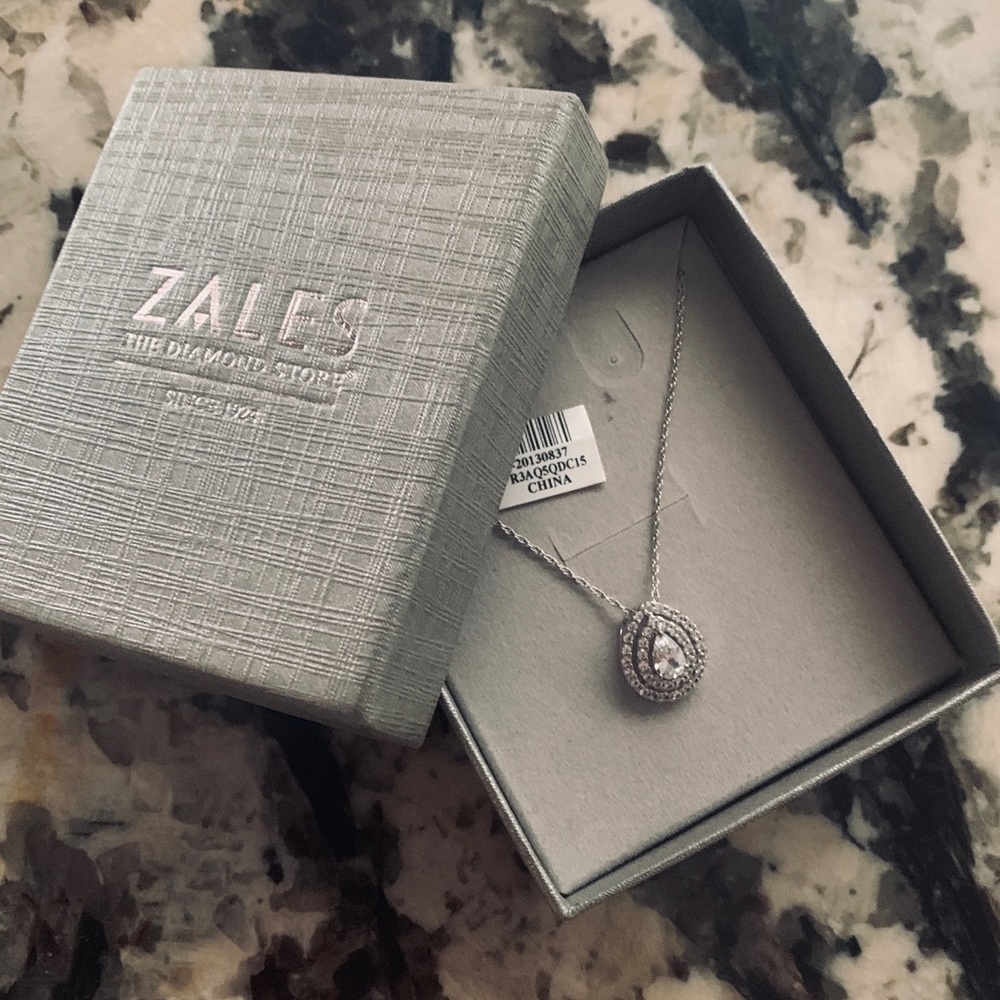 BN Pear Shaped  Pendant Necklace Sterling Silver